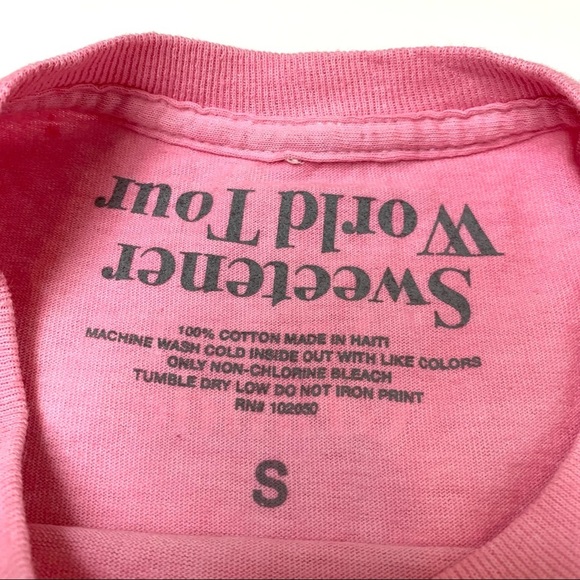 Ariana Grande Thank u, next Sweetener Tie Dye Concert World Tour Tee Size Small - Picture 3 of 6